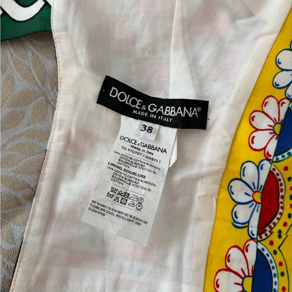 Dolce & Gabbana Multicolor Patterned Crop Top - Picture 3 of 3